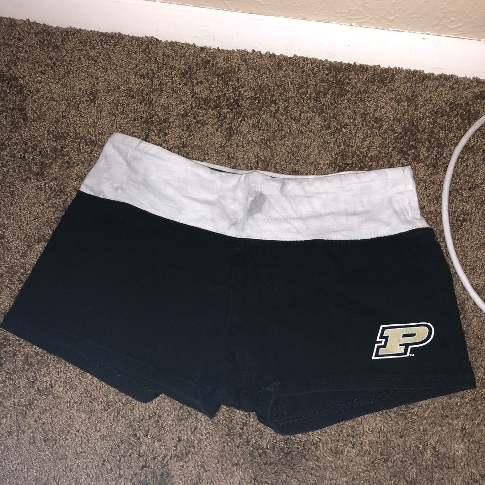 Purdue yoga shorts